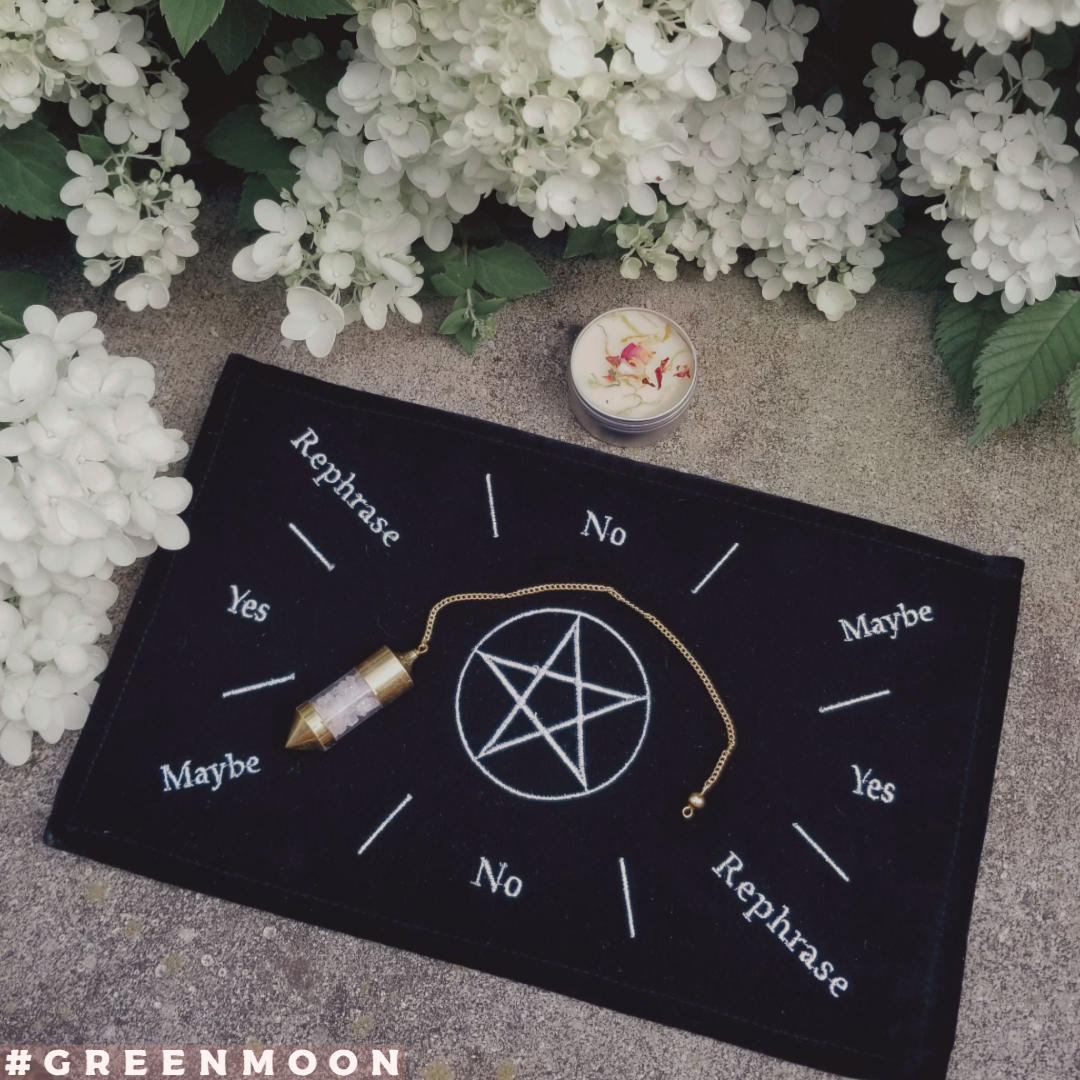 gmapothecary's tweet photo. Surprise!! Some of our most popular kits have just been restocked, including our #DivinationKit! ๐ฏ๏ธ๐ฎ Did you see that one coming??
Check out our cash-saving kits in the Bundles section of our shop!
https://t.co/ObJayaQiNR
#greenmoon #divination #witchkit #greenwitch #restock https://t.co/WOJFGfy1Pd