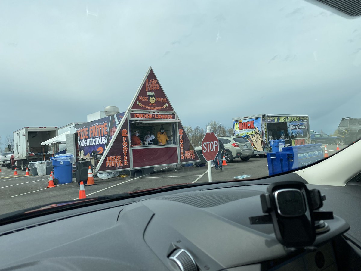 NYSFairBlog's tweet photo. Thank you #villapizzefritte #BigKahuna and #AshleynnWinery for setting up at the NYS parking lot - much needed outing! @GraziZazzara https://t.co/1bL7eVAlFK