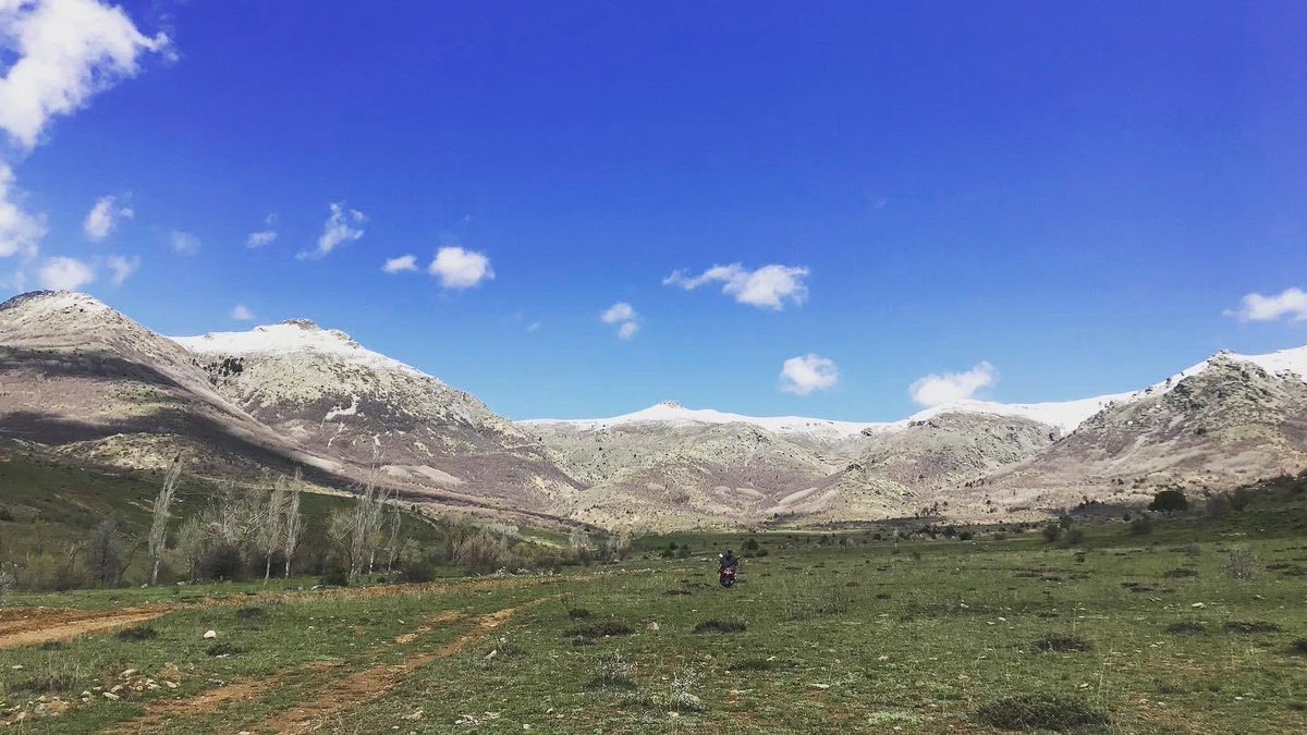 evrenkoyu's tweet photo. Mayıs Ayında Yemyeşil Memleket 🌿🌿
•
Fotoğraflar için Fuat Güneş’e Teşekkür Ederiz..

🗓 10.05.2020 https://t.co/12qA2dkAco