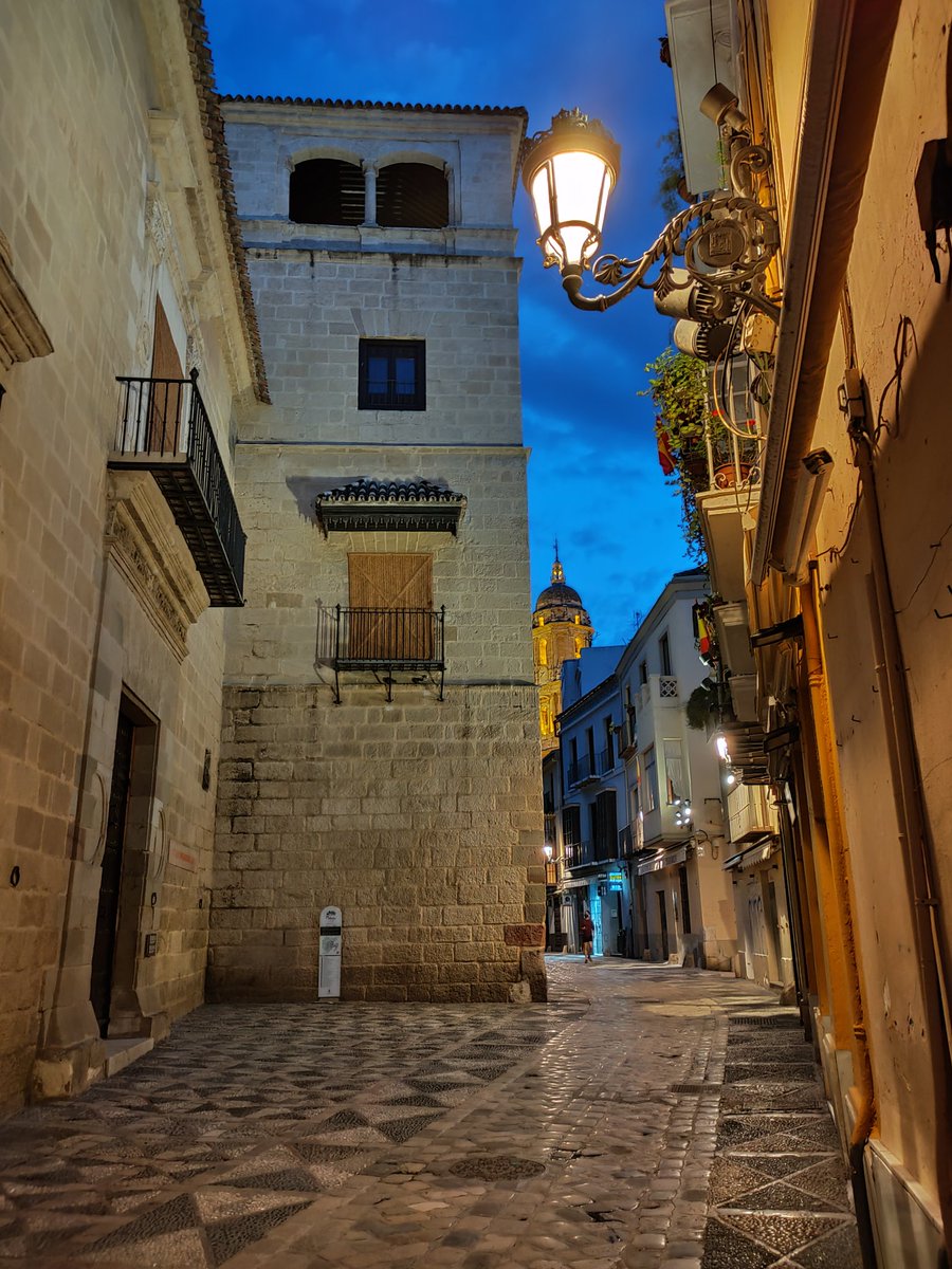 𝑨𝑫𝑨𝑴 𝑽𝑨𝑳𝑳𝑬 tweet media