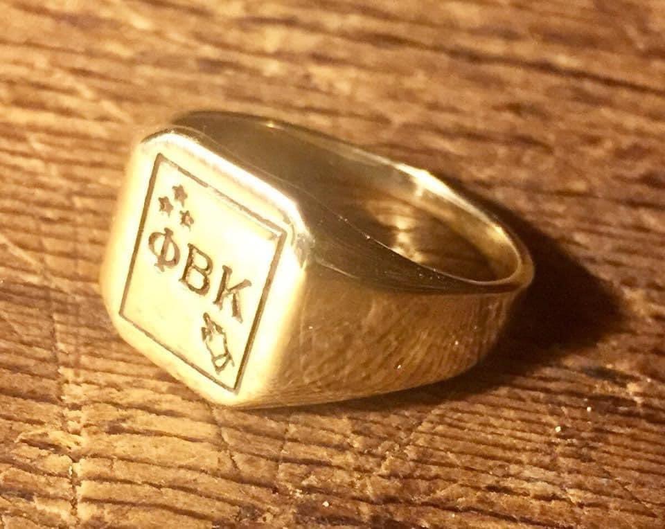 RandallfW's tweet photo. This weekend marked the 33rd anniversary of my induction into Phi Beta Kappa at Rice U, which is on the shortlist of the accomplishments of which I’m most proud. I see it as a recognition of my “love of learning” across the liberal arts and natural sciences. #PBKPride https://t.co/6TgDu6CpLq