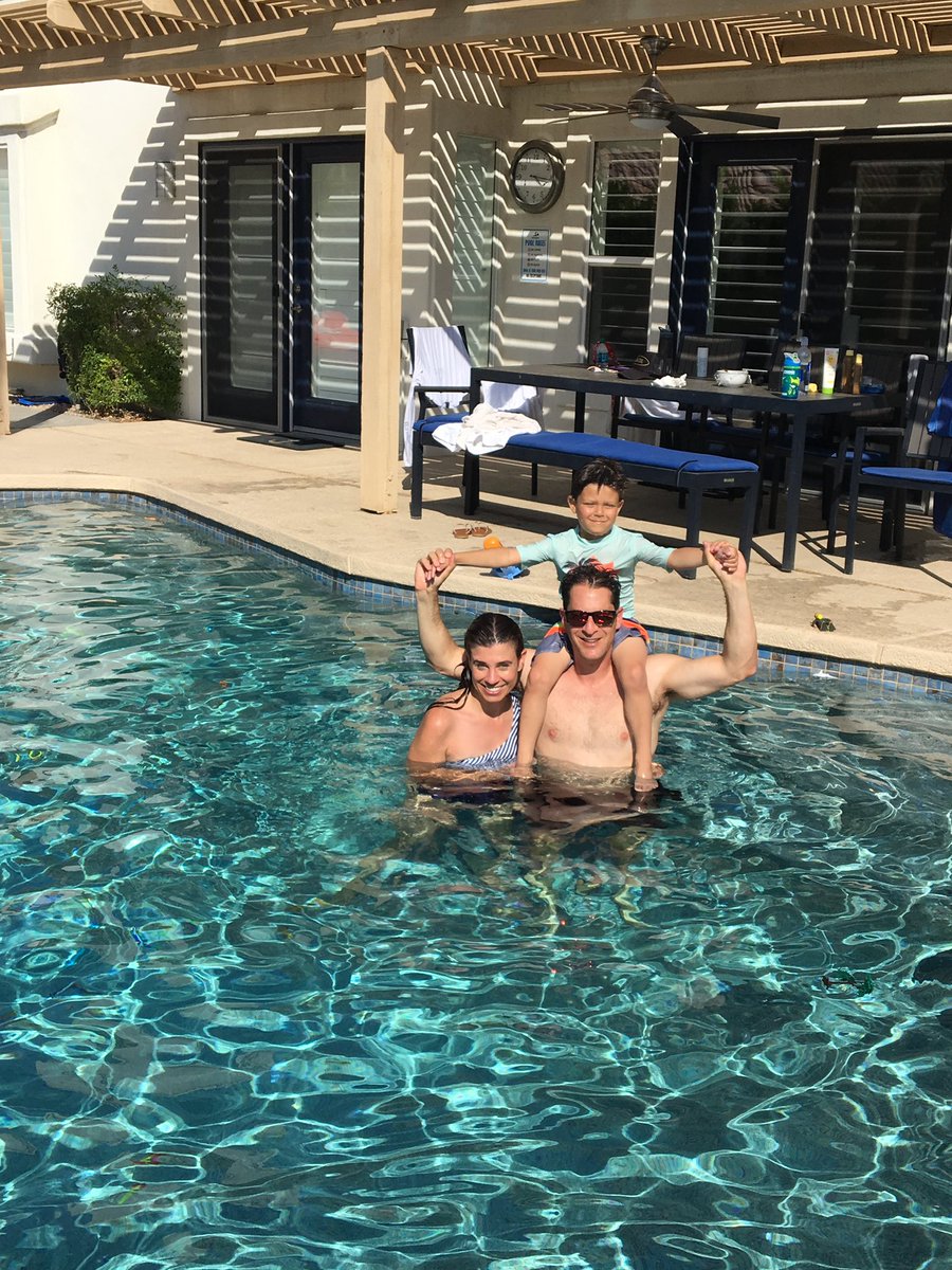LuxuryPRGal's tweet photo. #MothersDay 2019. This year we were supposed to be back at @DesertRockOasis for the FOURTH year in a row to celebrate, but a global pandemic got in the way. We can’t wait to return as soon as it’s safe. In the meantime, I have the memories! https://t.co/X2tkKIH972