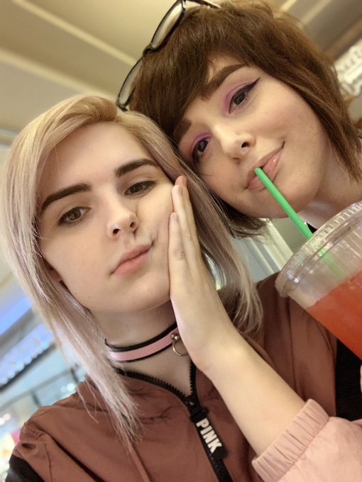 happy mommas day to my gf @MajorLosse https://t.co/9uUEbf4UAQ<a class="tags" target="_blank" title="On Twitter" href="/?out=eyJ0eXAiOiJKV1QiLCJhbGciOiJIUzUxMiJ9.eyJpYXQiOjE3MTg2NzEzMjUsImlzcyI6InR3cG9ybnN0YXJzLmNvbSIsIm5iZiI6MTcxODY3MTMyNSwiZXhwIjoxNzUwMjA3MzI1LCJyZWRpcmVjdF91cmwiOiJodHRwczovL3R3aXR0ZXIuY29tL01ham9yTG9zc2UifQ.ksLapenhVnUQRj7lkG8g2rx_zzGli8DqAGKdB_QIQVAyn45dk6tNykwnNRV42aWXRZU_m6NUGGifKpyPaP8xxA">@MajorLosse</a>