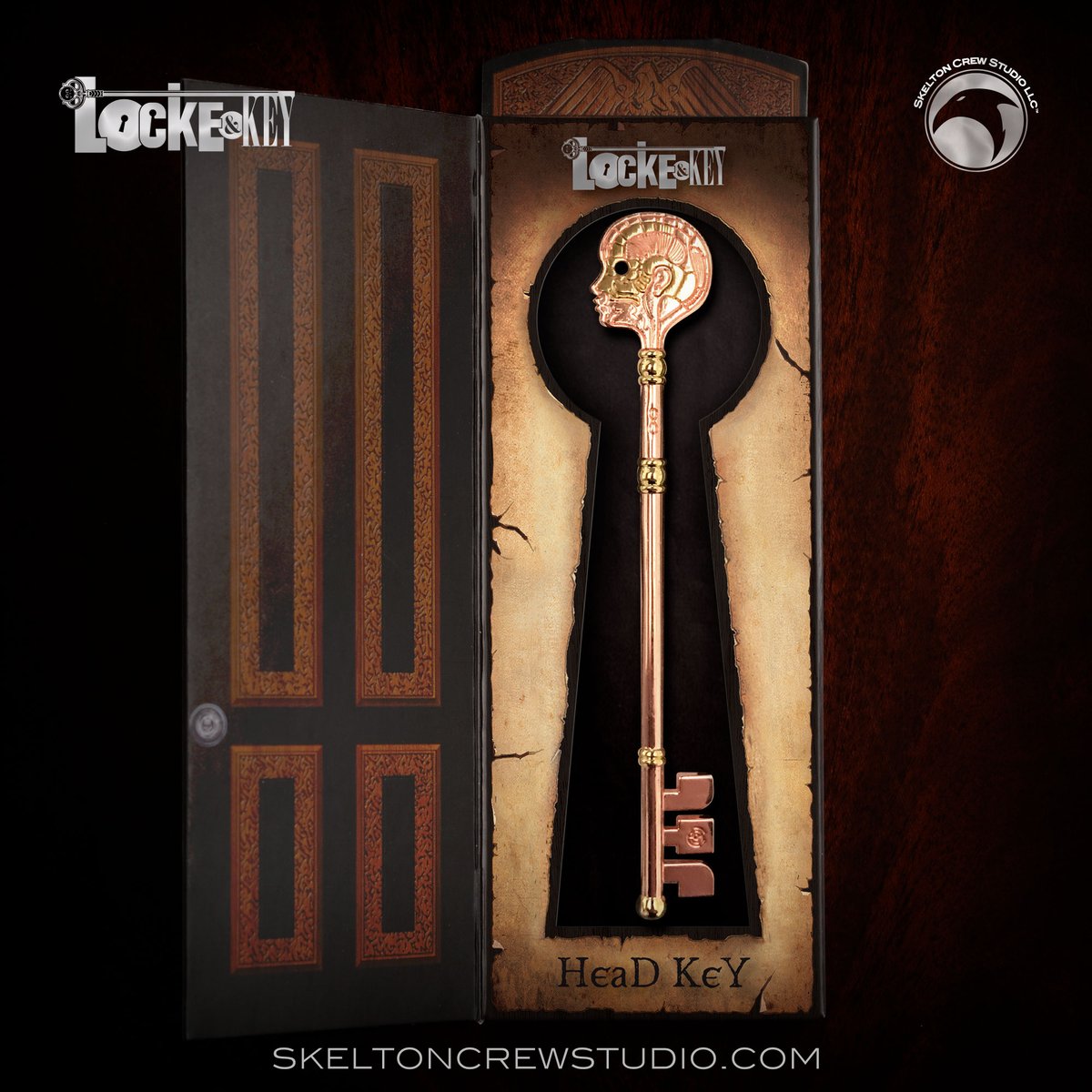 SkeltonCrew's tweet photo. Tuesday #LockeDown Contest: Head Key

This is our week long contest. Here's how to win this badass Head Key, based on the incredible comic #LockeandKey by @joe_hill &amp; @GR_comics!

1. Follow us @SkeltonCrew
2. Like &amp; RT this post 

Winners announced daily! https://t.co/geHEulDaa6