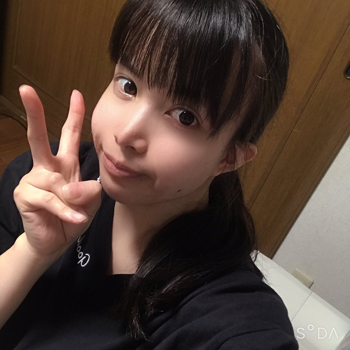 f7d4rLwpL8Pyxby's tweet photo. 暇なので写真載せてみま〜す^ - ^
#自撮り　#ポニーテール　
少しずつ写真や動画載せていこーかな�� https://t.co/zqGTzxDaCQ