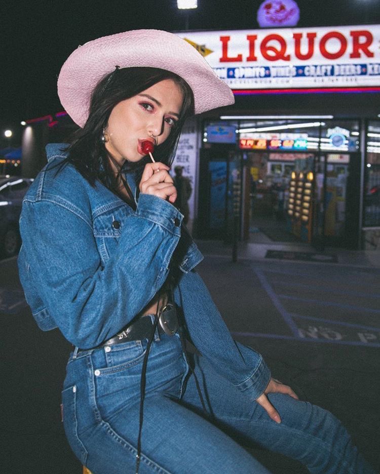 💗