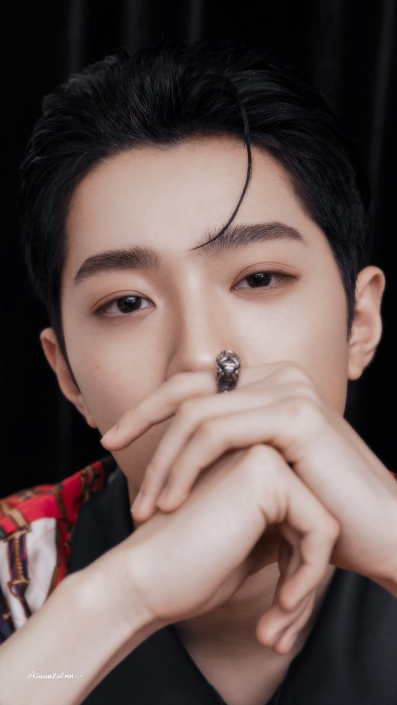 FCLAIKUANLIN's tweet photo. ใกล้กว่านี้ไม่ได้แล้วนะ
เพราะแค่นี้ก็ไม่ไหวใจละลายแล้ว

#ไลควานลิน #LAIKUANLIN #라이관린
#LAIGUANLIN #賴冠霖 #赖冠霖

𝐂𝐫 : GuanZaiHH https://t.co/yQxvATyqut