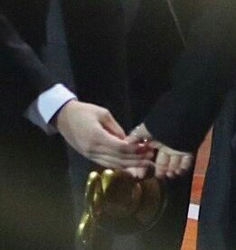 A thread of taejin holding hands in various ways