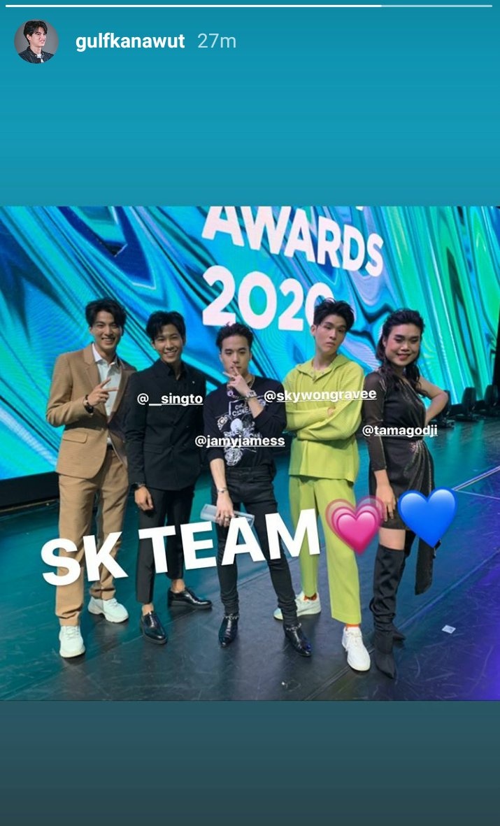 remember when osk boys gathered during the award show and they took a photo together  gulf won best kissing scene with mew (TTTS) and singto won best dramatic scene with ohm (he's coming to me) PROUD OF OSK BOYS 