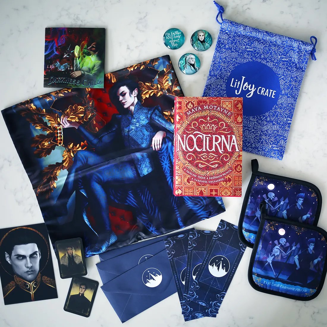 CLCannonAuthor's tweet photo. Wanna know my absolute favorite crate? @LitJoyCrate! They have the coolest items, &amp; special edition books, + they have a growing community of #booknerds just like me! Get your 1st box w/$5 off when you use my link! 
➡️https://t.co/8hCud4jSG7 ⬅️
#yareads #amreading #bookrecs https://t.co/IcdMqnVuHR