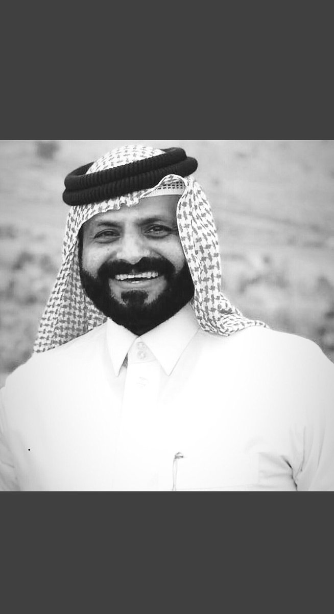 8n_33's tweet photo. يــارب لاتجعل لنا مـوقـف حـــرج 
عند الخسيس اللي  براسه  نعاجه

ويارب لاتخلي من اللي لهم عج
بالطيب ووجيه  غشاها  أبتهاجه
#علي_بن_رفده https://t.co/gdfpsUD5l9