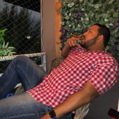MrMatoma's tweet photo. #NuevaFotoDePerfil https://t.co/xl1zuUhtrP