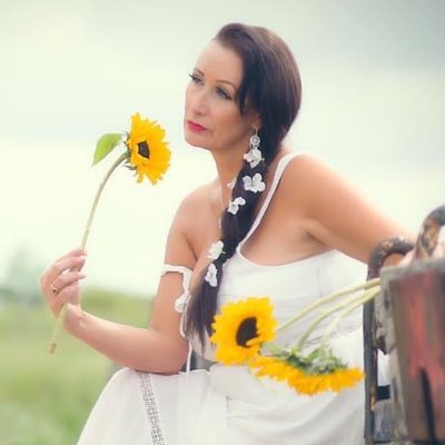 dancingdebi's tweet image. #NewProfilePic