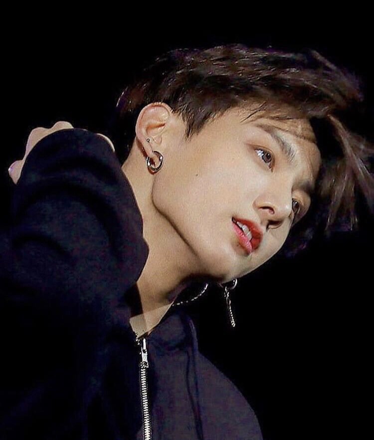 This photo of jungkook must be one of his most ethereal ones legit look at him JUNGKOOK THE MOST ETHEREAL