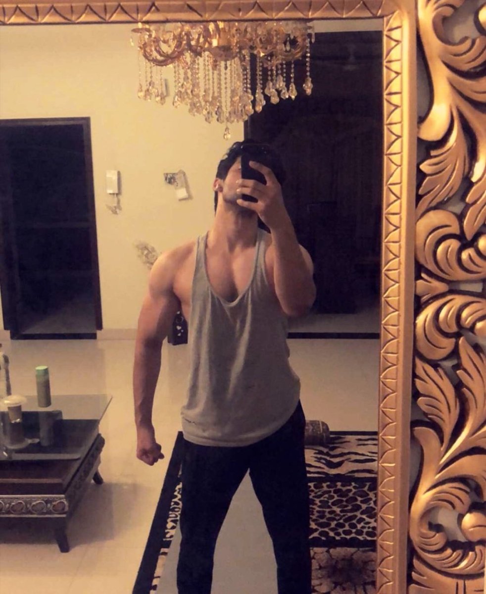 horny_ayaan's tweet photo. #desigay #pakiman @karan7del @Menzzworld @Bad1400boy @Stubborn9900 @BulgeDesi @ https://t.co/RoGhzzRZYX