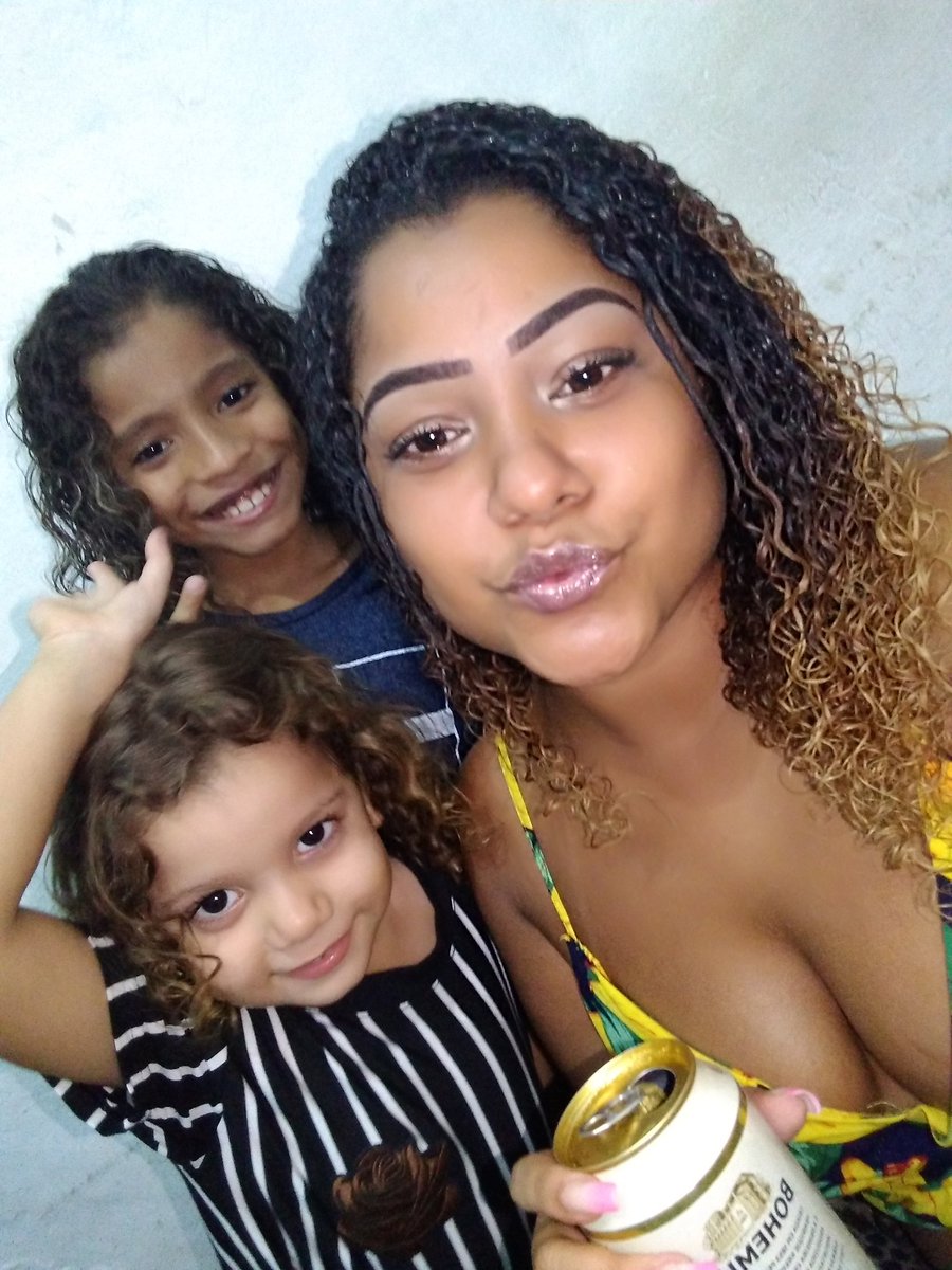 MalltaRaquel's tweet photo. Feliz dia das mães 😍 https://t.co/MDTJQeQrkD