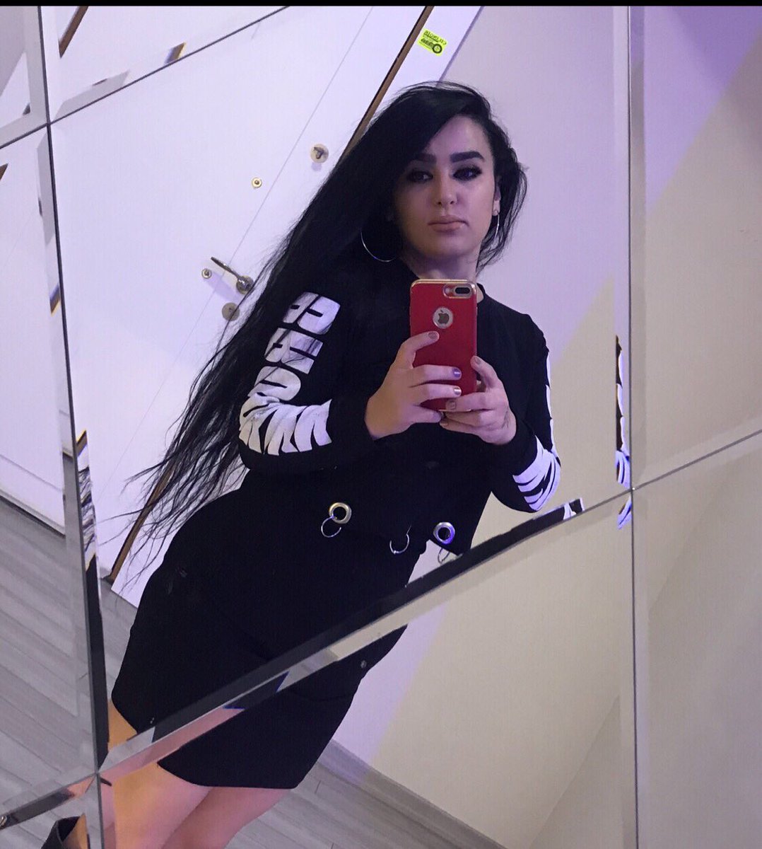 ❤️ S A D E M E R W A N ❤️ (@mervancannnn) on Twitter photo 