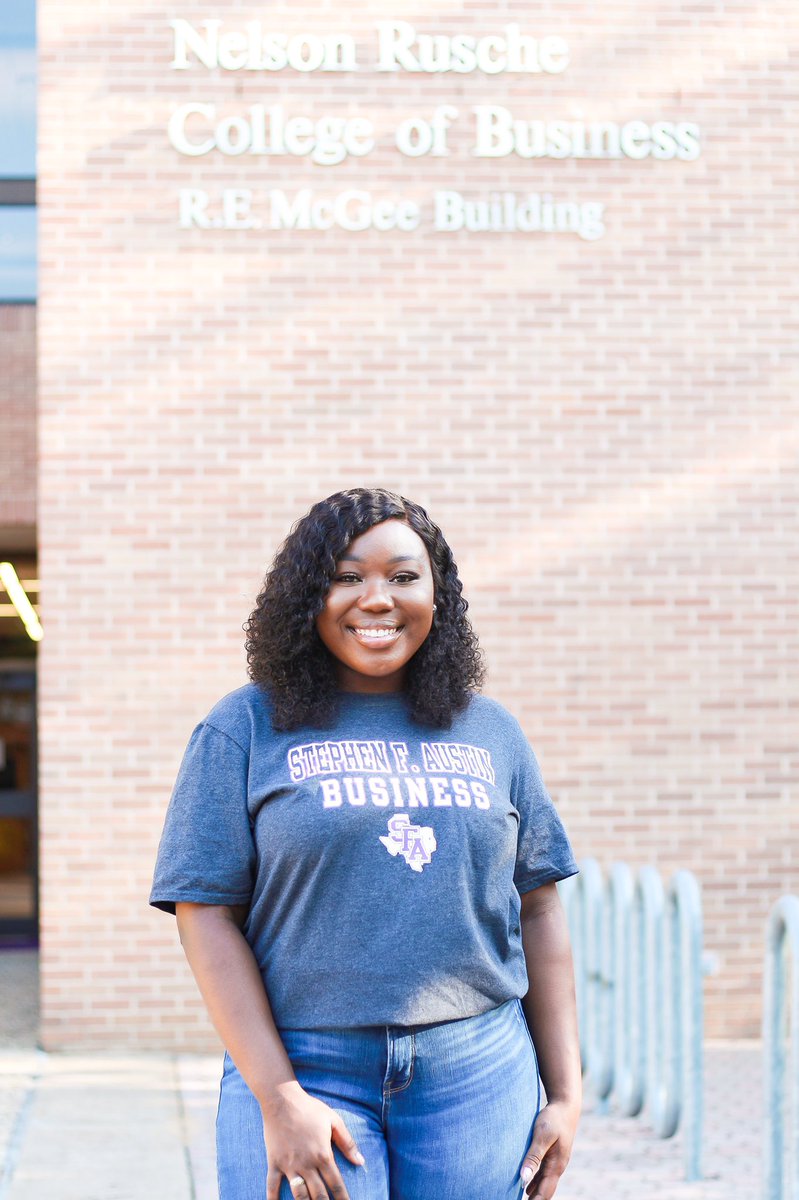 SySyHayden's tweet photo. I may not have walked the stage yesterday but I definitely still reached Alumna status! Thanks SFA, it’s been real.💜👩🏾‍🎓 https://t.co/oY8uSRnKcF