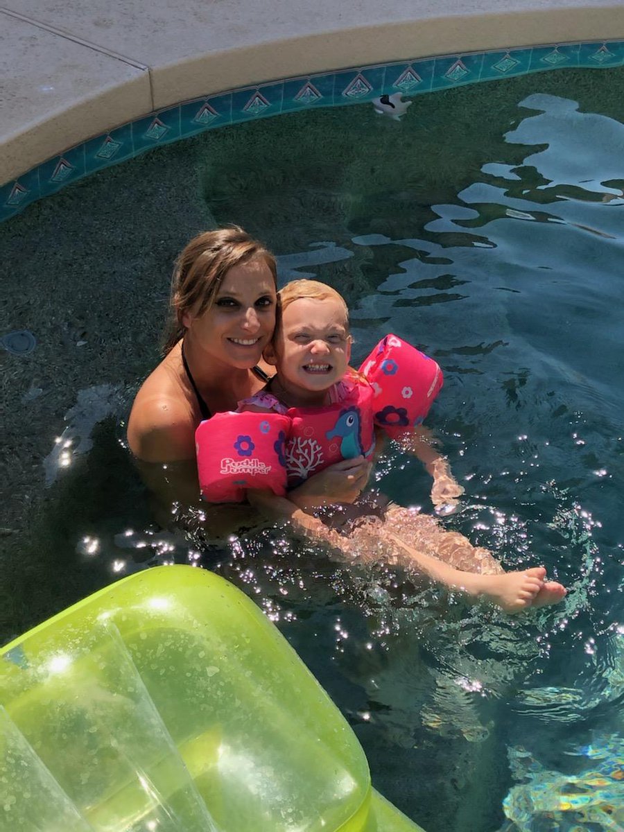 stephanie_herb's tweet photo. My bestie, my whole world🥰 #PrincessNatalie https://t.co/Di88KIaAZs