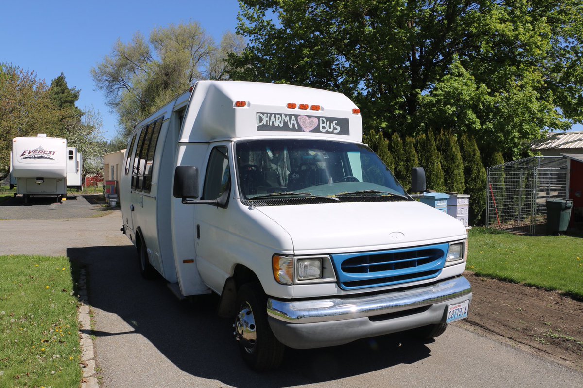 supernsunshine's tweet photo. Finally got the Dharma bus listed! https://t.co/tm582pebvx https://t.co/l5Atbn2tJ4