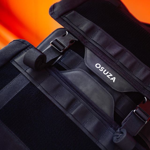 OSUZAofficial's tweet photo. designed in BK x GC.
.
.
.
.
#Carryyourcraft #osuza #brooklyn #goldcoast #backpack #bag  #travel #fashion #carryology #craft #modular #aesthetic #essentials #whatdoyoucarry #expandablebackpack #foldablebackpack #rolloutbackpack #architecture #superarchitects #architect #drafting https://t.co/bTO8llA2sd