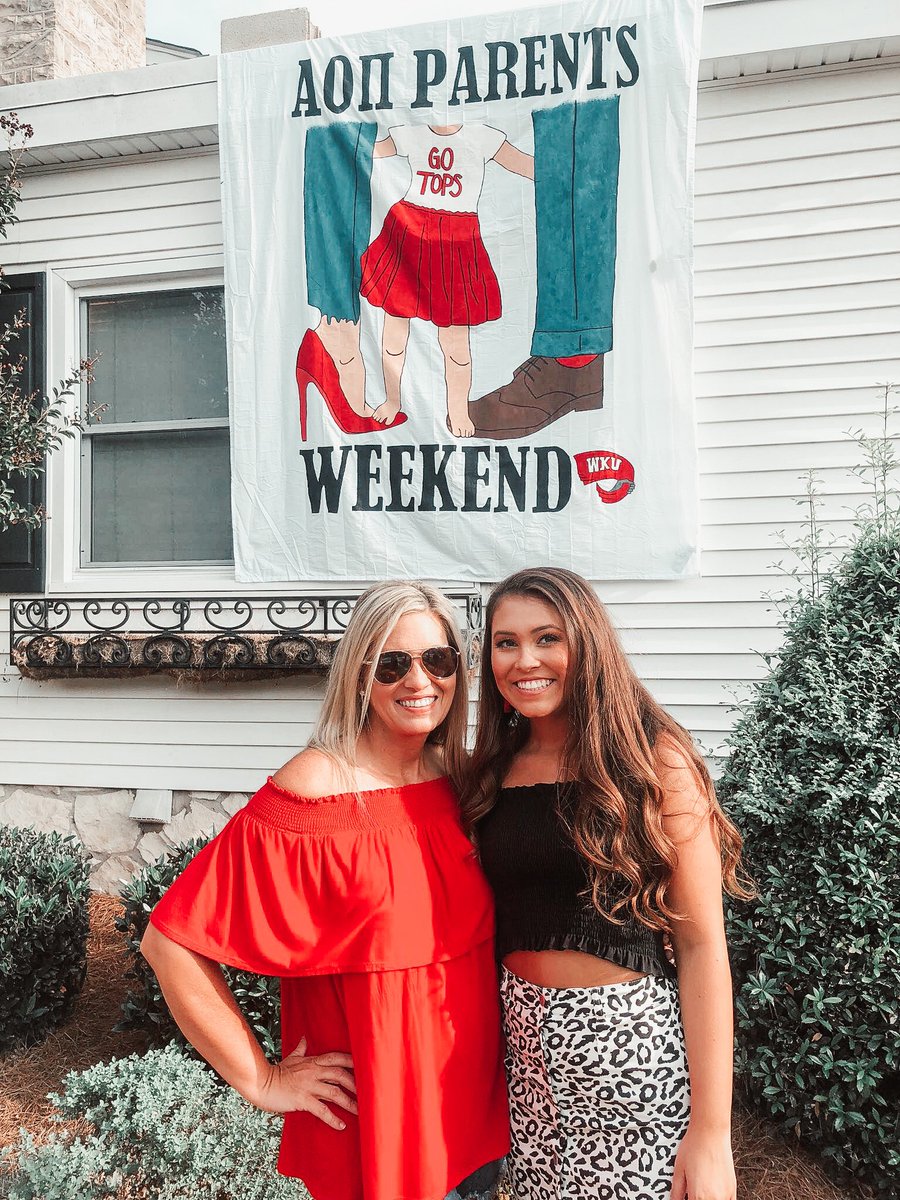 Happy Mother’s Day to the moms who made us who we are today! ❤️ We love and appreciate you all tremendously✨🌷