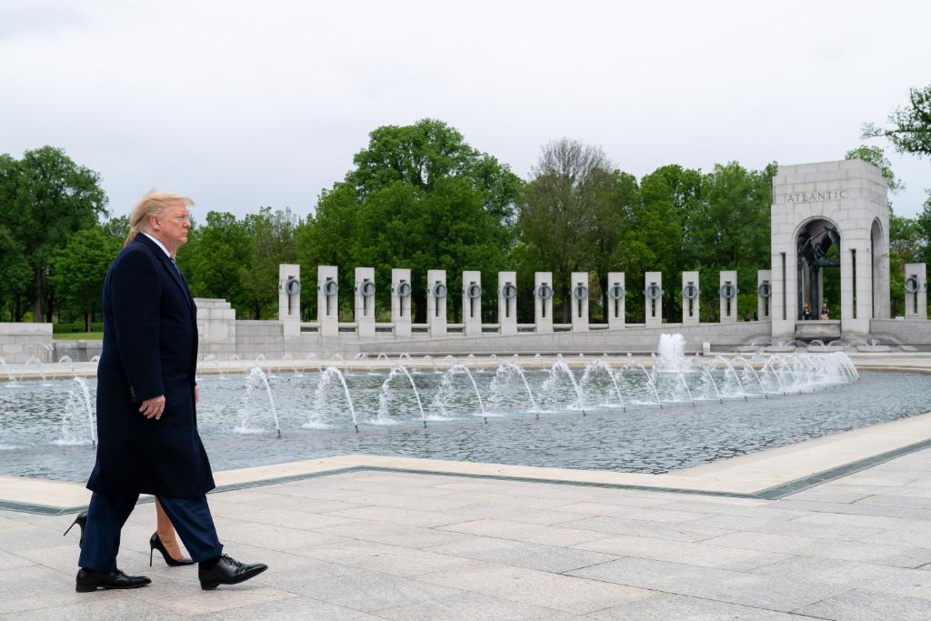 WhiteHouse45's tweet image. Our Nation owes an eternal debt of gratitude to the veterans of World War II. 

Several of these great Americans joined President @realDonaldTrump and @FLOTUS at the World War II Memorial to mark the 75th anniversary of victory in Europe!