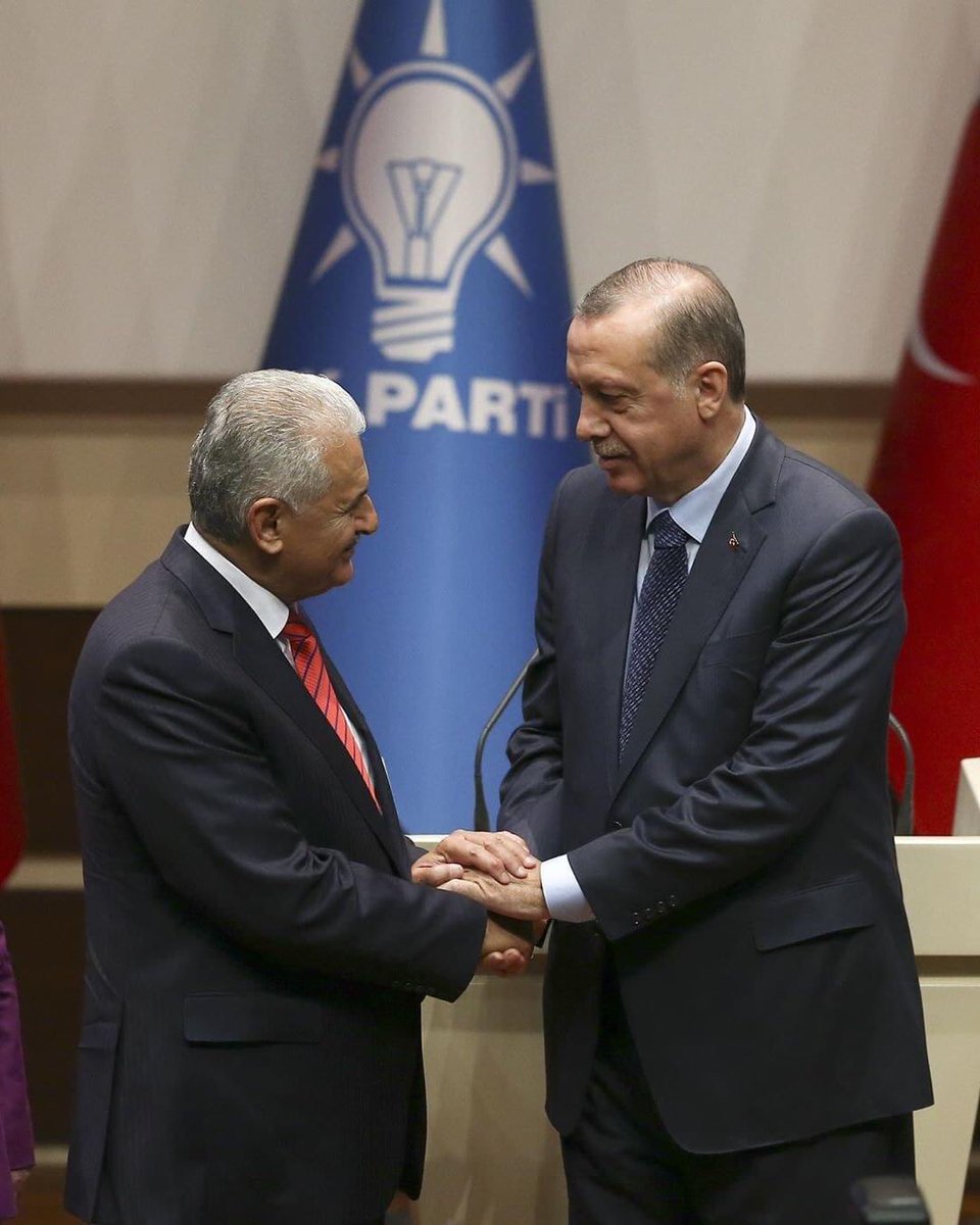 Mertalikemal's tweet photo. @metingunordu Sadakat ,kardeşlik hukuku ve dava şuuru https://t.co/I9aUiEazH5