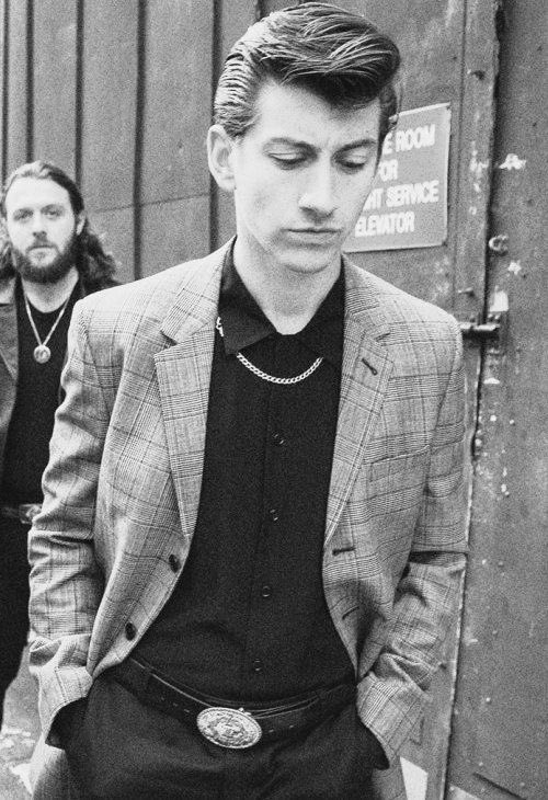 — ashton irwin as alex turner; a thread ☆