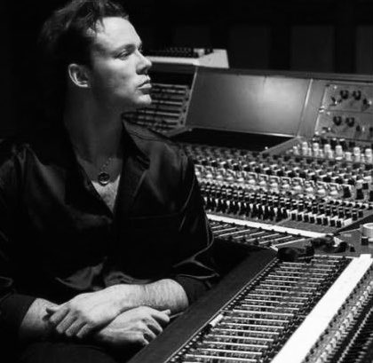 — ashton irwin as alex turner; a thread ☆