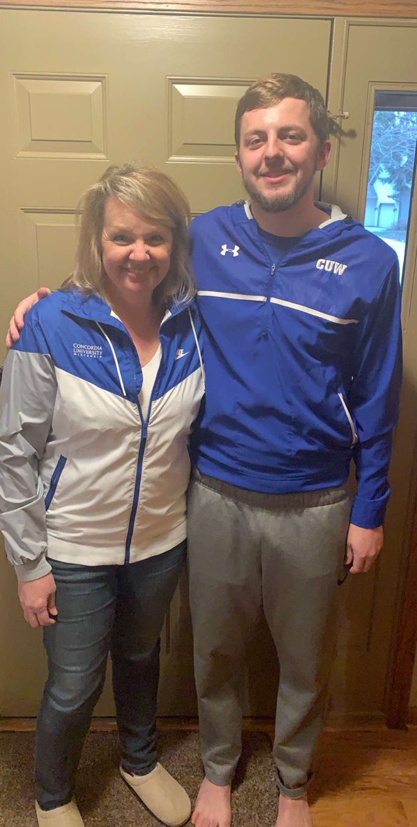CUWMBB's tweet photo. Happy Mother’s Day from CUW men’s basketball! https://t.co/lphPUCWD9q