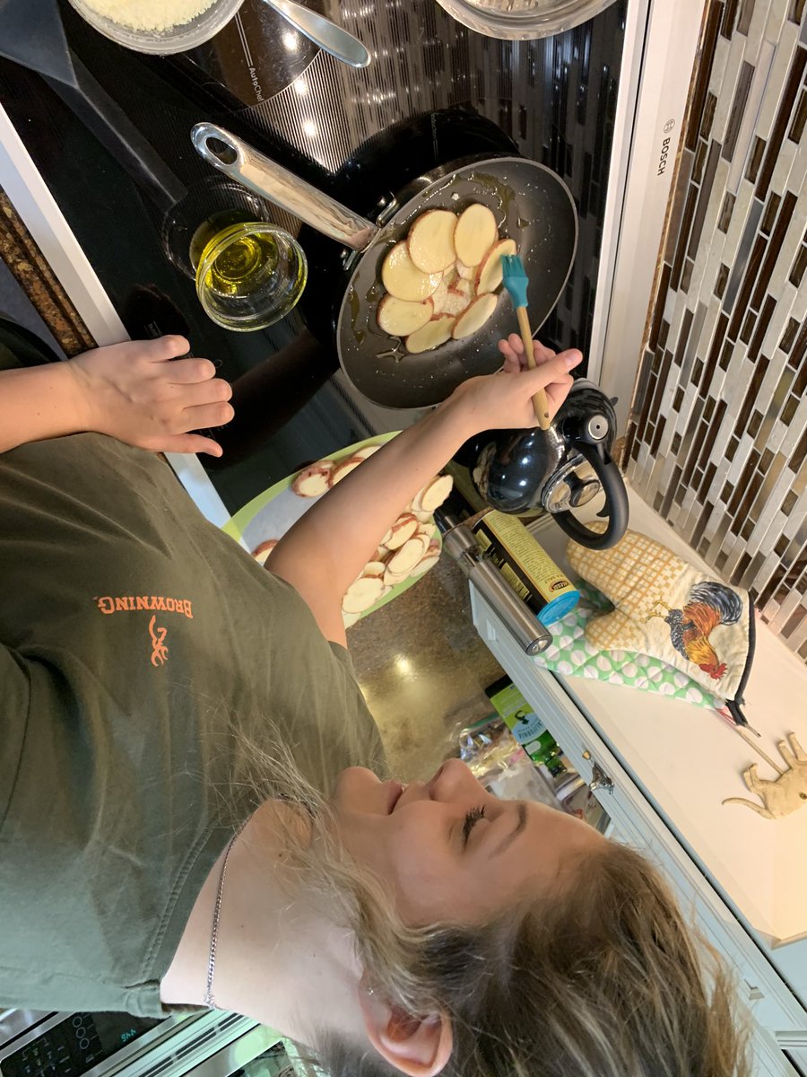 RoxsMama's tweet photo. @chefanneburrell  my girl made your Pommes Anne for me today. A little crispy but renamed it Pommes Roxanna.  Delicious thank you for the inspiration. https://t.co/sHPjnXeCSU