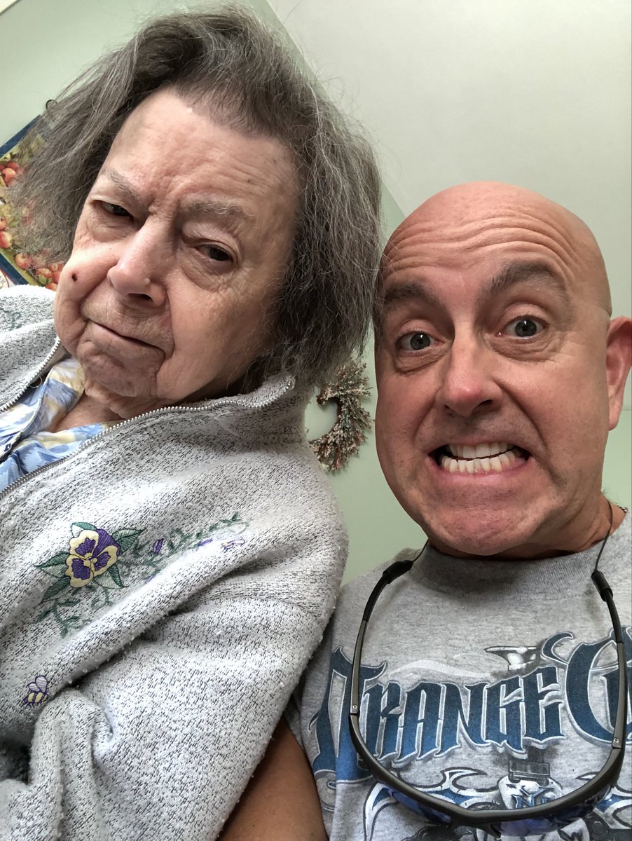 stanley_deleo's tweet photo. First Mother’s Day without my mother. Love you so much. Miss you ma😢 https://t.co/QdTjJkVvgk