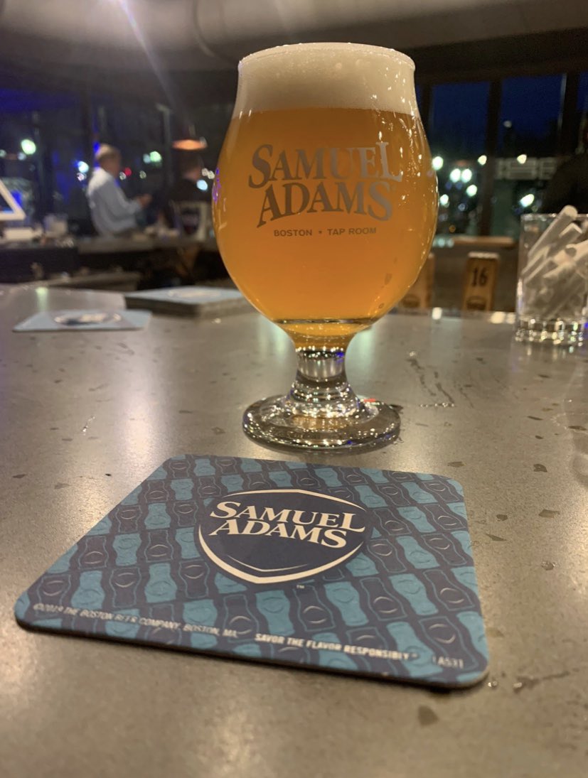 MassBrewBros's tweet photo. Since then @SamuelAdamsBeer has opened a taproom at the JP brewery and even a second one at Faneuil Hall. These places offer a more intimate experience with Sam Adams and draws you into their lengthy story and impact on the beer world.
#samadamsbeer https://t.co/dRjjS6ajga