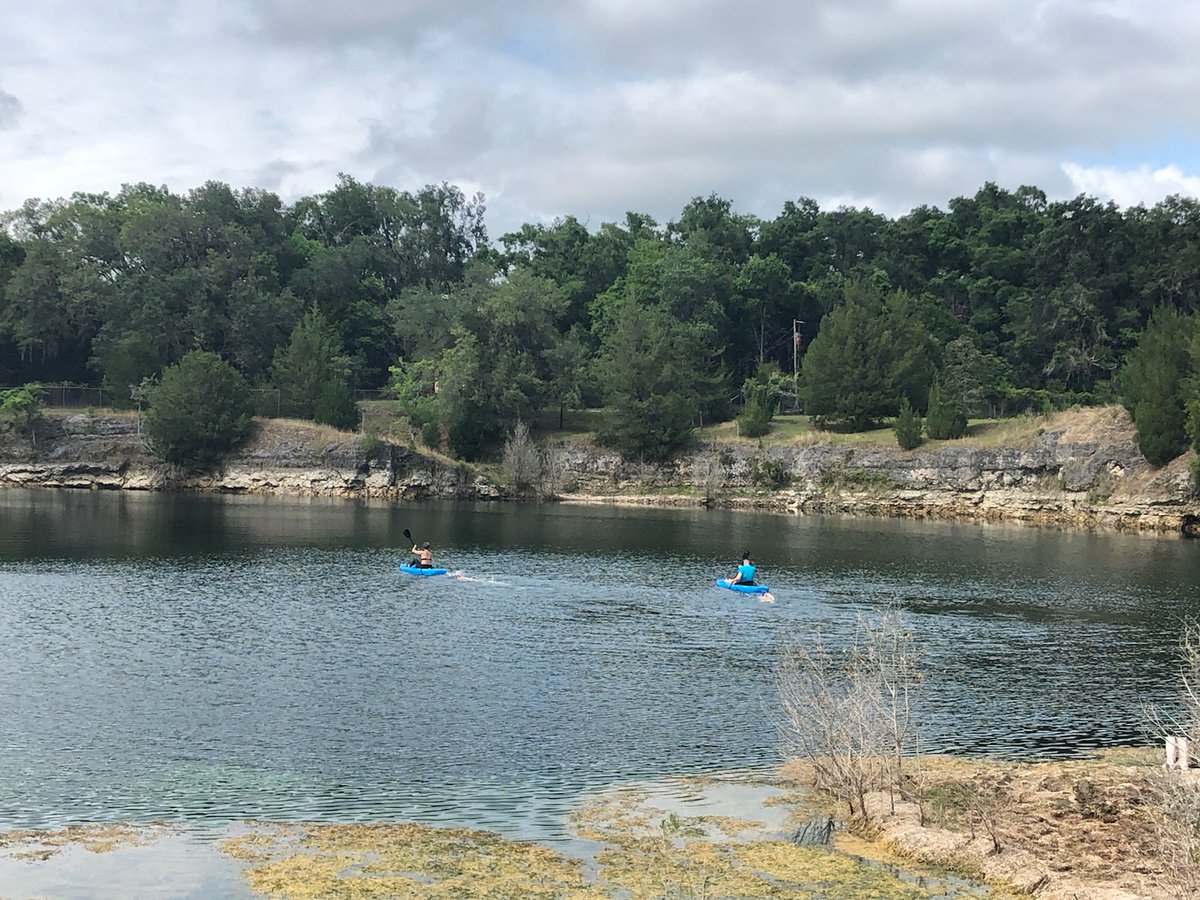 ninjamomma_chan's tweet image. The girls managed to get a little "open water" swim today. #swimmers #GSC #missingthepool