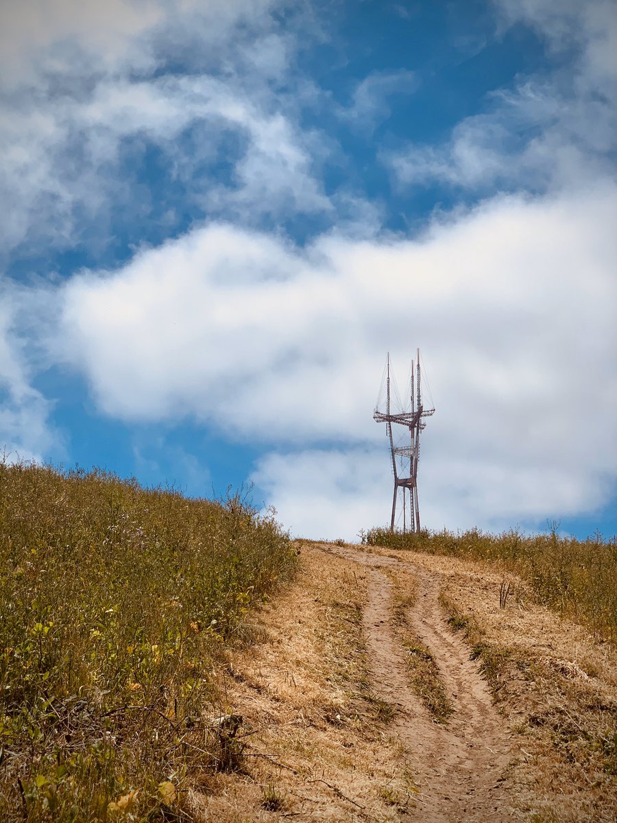 This is a Sutro Tower stan account now.
