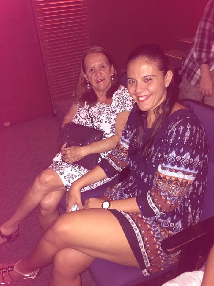isadleitezl's tweet photo. Eu e minha mãe,minha companheira até nos shows de @zcloficial #DiadasMaesBrahmaLive #ZCLBrahmaLive https://t.co/K9kgg5Va4l