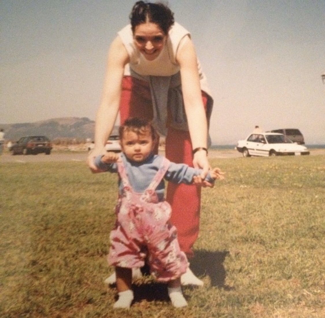 KikiRoweMusic's tweet photo. Happy Mother’s Day!! ❤️ https://t.co/U0FTtKL7OZ