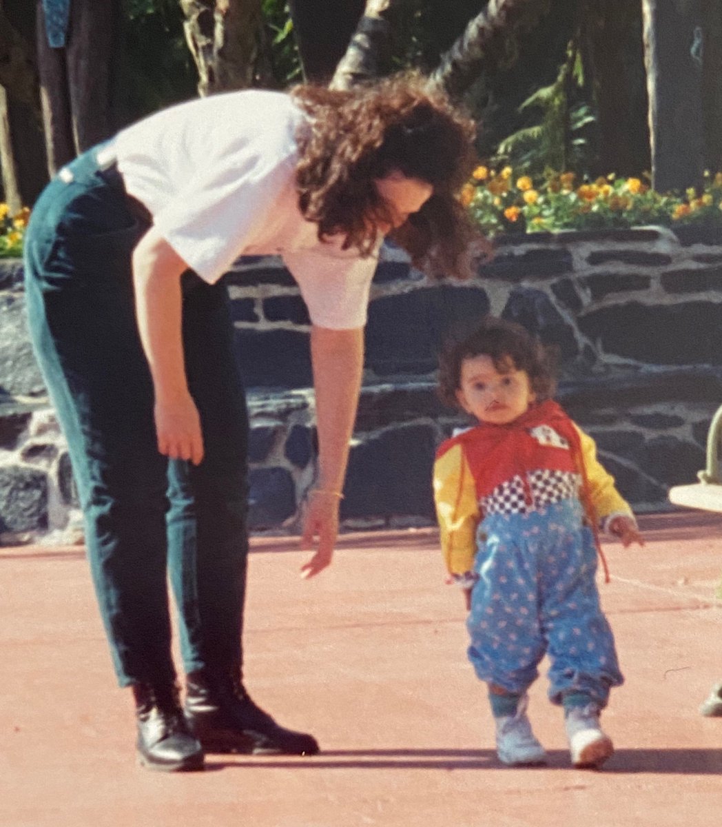KikiRoweMusic's tweet photo. Happy Mother’s Day!! ❤️ https://t.co/U0FTtKL7OZ