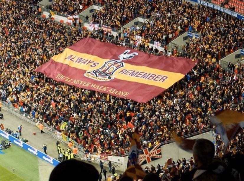 hollybindleyx's tweet photo. 56 stars shining bright, always remembered ❤️🧡 https://t.co/HEV5OWuKt4