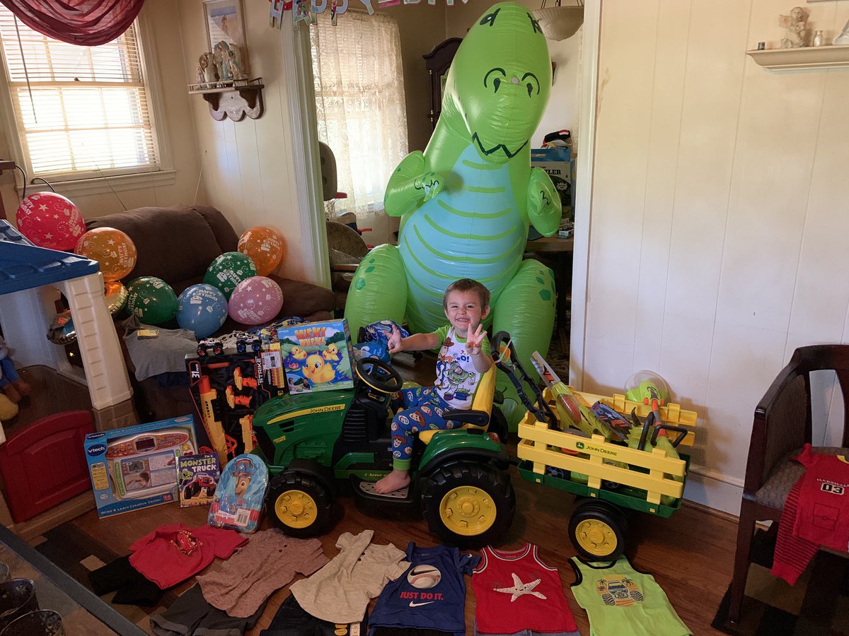 twill_25's tweet photo. Well Mr Ayden is officially THREE! @Kennedy_Mari and I spoiled him just a little since he couldnโt have a party. #AnythingForHim https://t.co/fZ8V3TKGWM