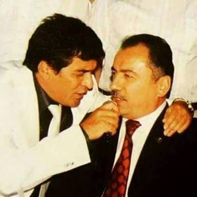 cay_1453's tweet photo. Bir Kare İki Güzel İnsan 🥀 
Mekânınız Cennet Olsun .. 
İbrahim Erkal’ı ölümünün 3. Sene-i Devriyesinde Rahmetle Anıyorum #ibrahimerkal #canısı https://t.co/RhoUfB1BH0