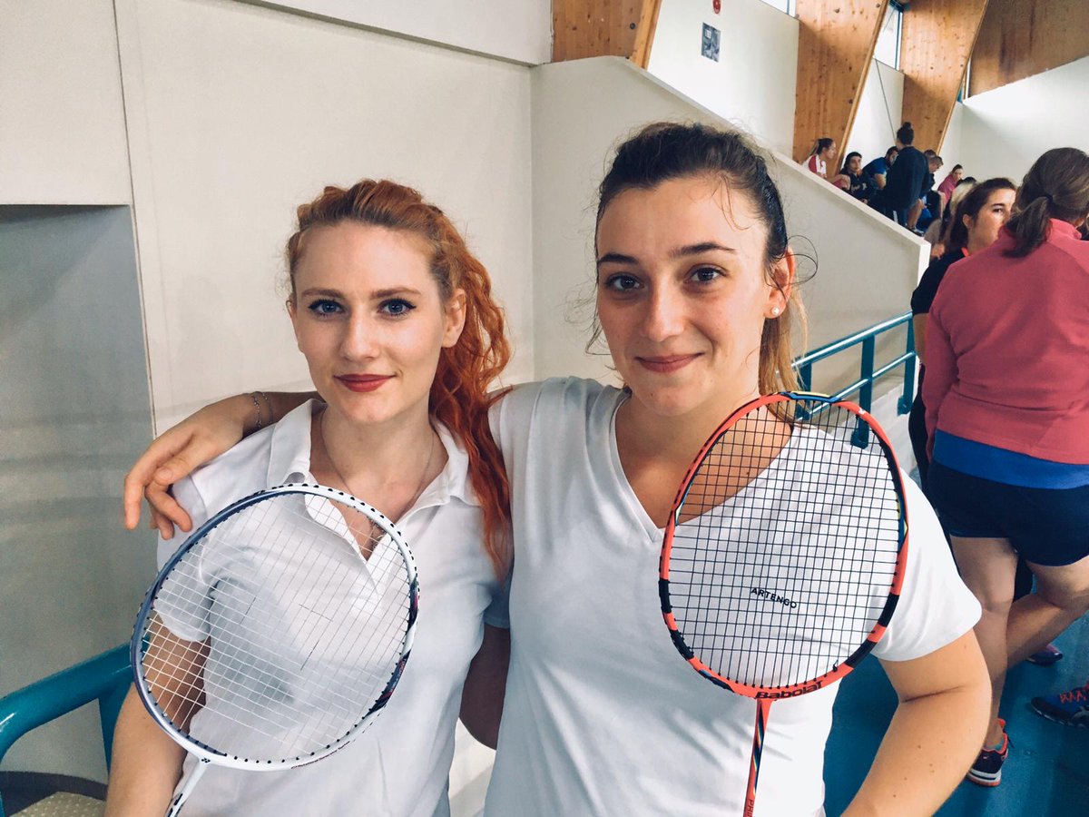 junecdr's tweet photo. Je m'ennuie 🏸 https://t.co/bBAHKGLnaJ