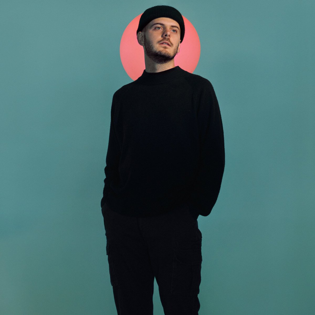 Auckland’s <a href="/MAALAmusic/">maala</a> shares the cathartic title track of his forthcoming album, “Water Overhead” sniffers.co.nz/article/maala-…