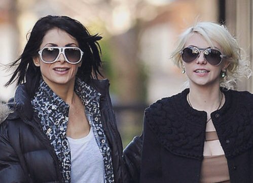 View Jessica Szohr Karen Roach Images