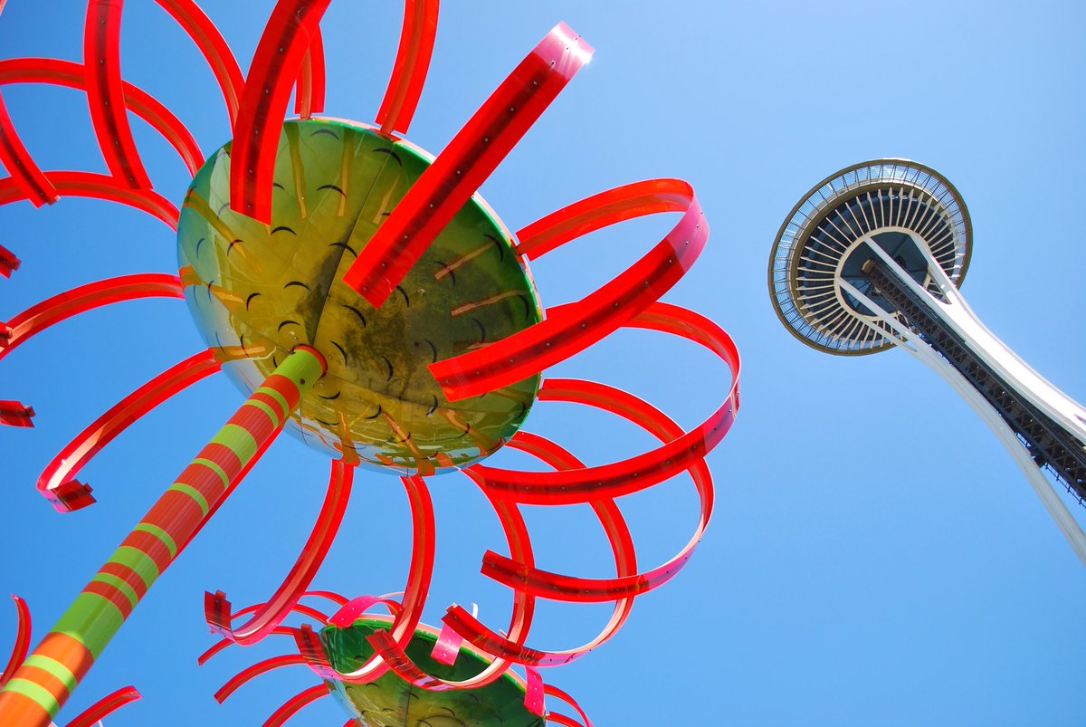 LewisSports's tweet photo. It’s May 10th...and...pushing 90 degrees in Seattle. https://t.co/8FjiY3j6Ol