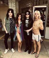 ”Sunday Funday right?!”