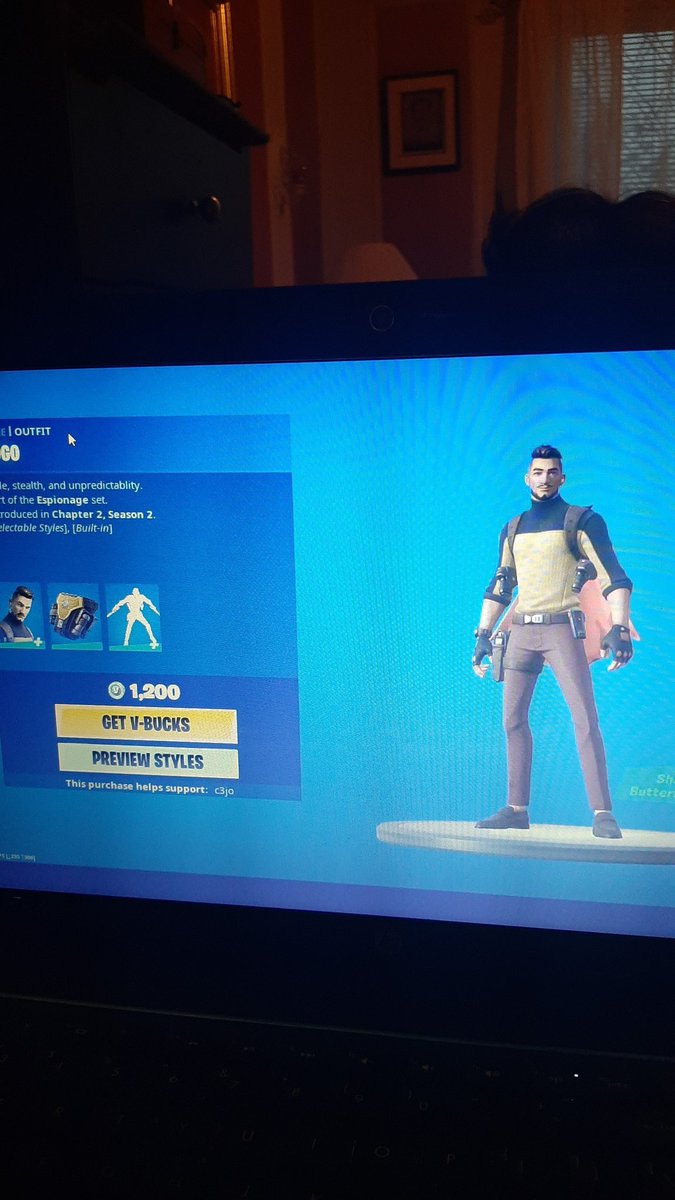 ArmijosFrank's tweet photo. @magik_gerard  no se en que momento magik anunció su skin... JAJAJAJA https://t.co/qkG8DJ5i07