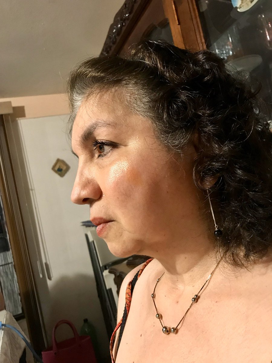 dddddkkkt's tweet photo. Quién dijo que del amor no se puede vivir? quién pudo haber dicho algo así? Si yo vivo del amor desde antes que nací y gracias al amor estoy aquí. https://t.co/agUTkCdFHy
