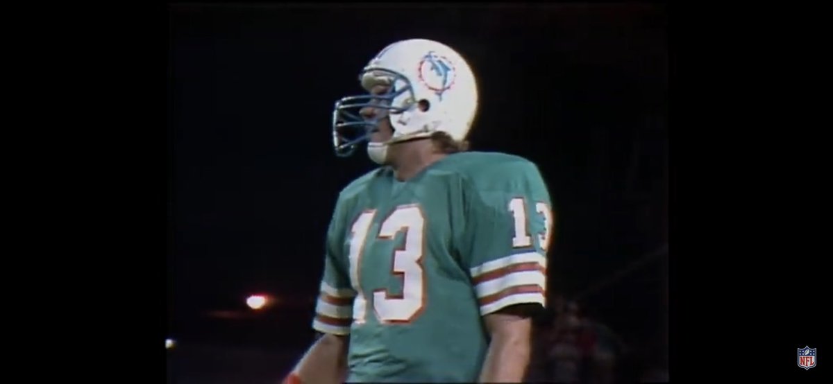 Got sucked into YouTube wormhole the other night watching Marino shred one of the best defenses in NFL History...Thread 